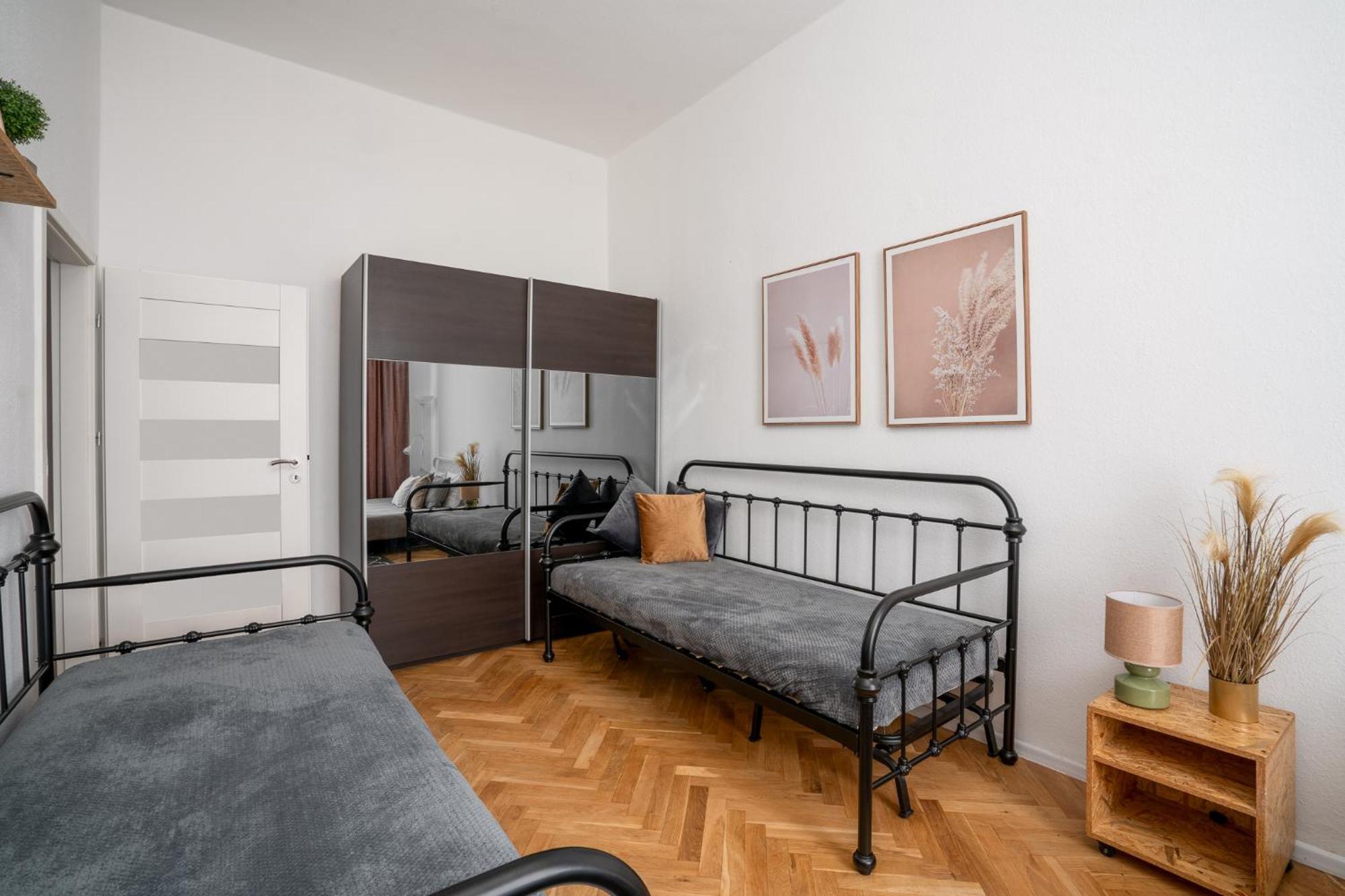 A.S. Home Swidnicka Street Breslavia Exterior foto